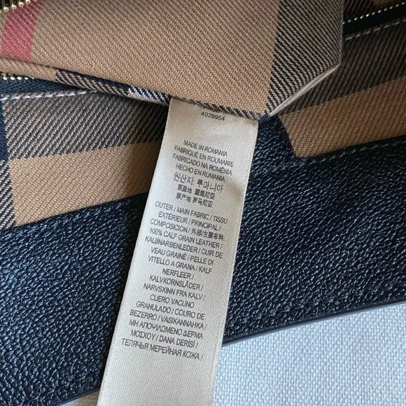 BURBERRY Elmstone Black Leather Hobo Bag - Picture 10 of 10